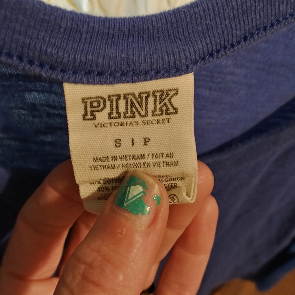 vs pink outfit